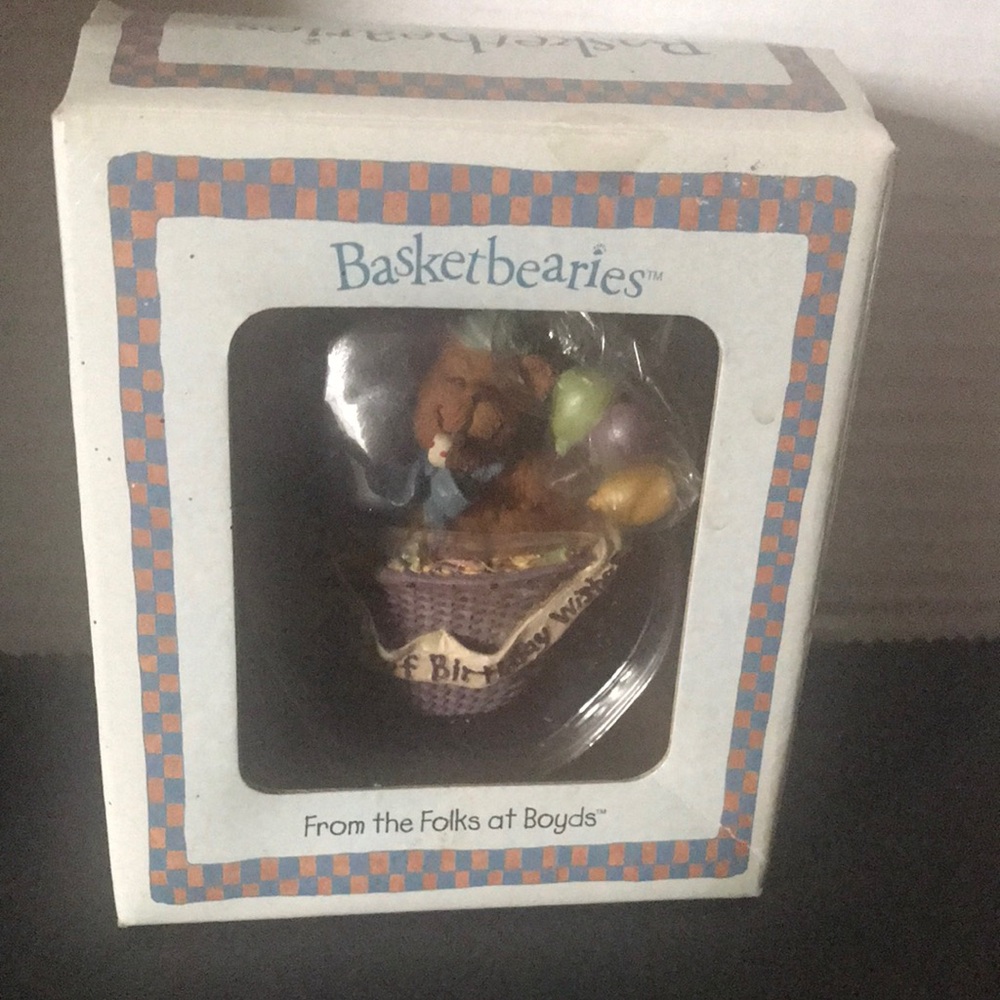 Boyds Basketbearies Figurine